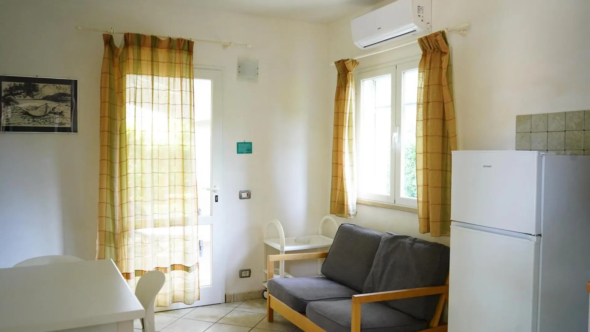 Casaisoladelba Apartment Lacona